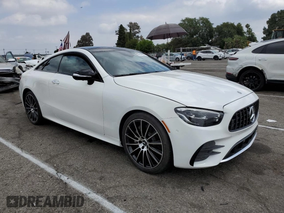2022 Mercedes-Benz E 450 with VIN W1K1J5JB6NF173708, listed as a Copart auction lot 55714954 with 17,039 mi miles and . Bid and sale history available at DreamBid. Image 4.