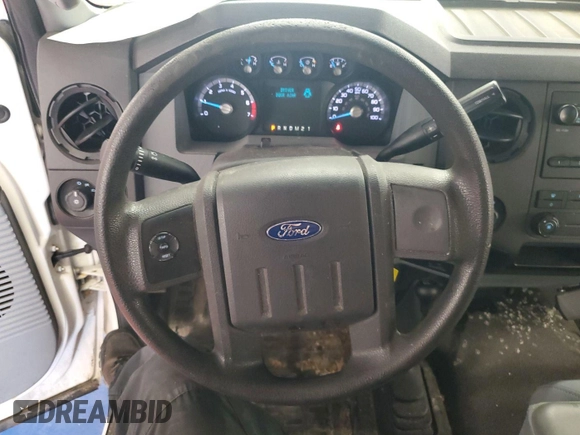 2011 Ford F-250 XL with VIN 1FTBF2B63BEC37432, listed as a IAAI auction lot 42679103 with 136,886 mi miles and . Bid and sale history available at DreamBid. Image 26.