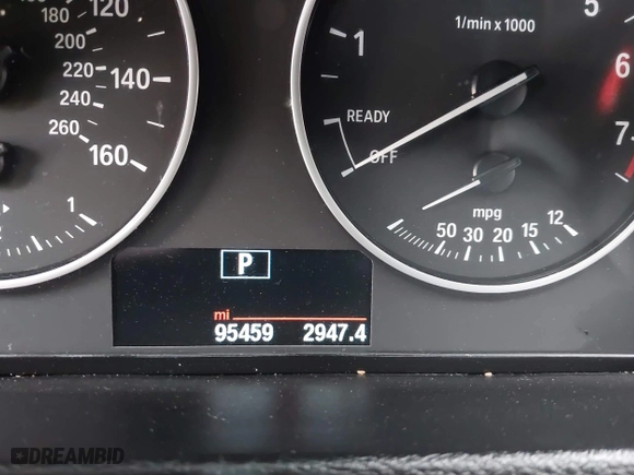 2017 BMW X1 xDrive28i with VIN WBXHT3C37H5F86637, listed as a IAAI auction lot 41300161 with 95,459 mi miles. Bid and sale history available at carsss.com. Image 7.