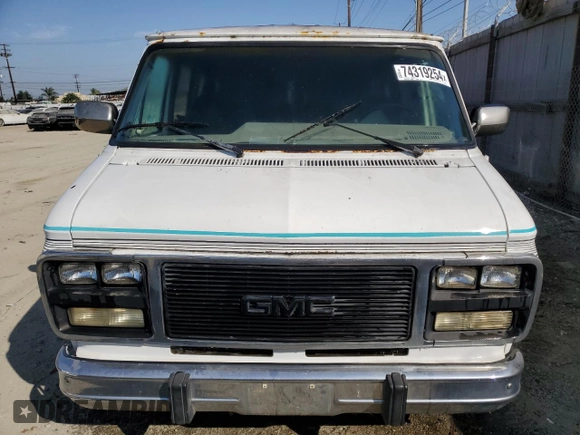 1994 Chevrolet Chevy Van z VIN 1GBEG25K1RF118547, wystawiony jako Copart lot #74319254 z przebiegiem 179 866 mil mil oraz Czysty tytuł • Clean title. Historia ofert i sprzedaży dostępna na DreamBid. Obrazek 5.
