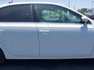 2017 Volkswagen Jetta SE with VIN 3VWDB7AJ9HM398293, listed as a IAAI auction lot 42551194 with 63,100 mi miles and . Bid and sale history available at DreamBid. Image 14.