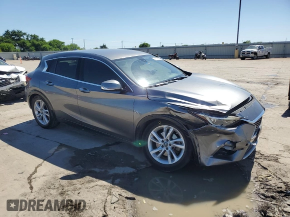 2018 Infiniti QX30 Pure with VIN SJKCH5CP4JA002337, listed as a Copart auction lot 54106505 with Not provided miles and Salvage title. Bid and sale history available at DreamBid. Image 4.