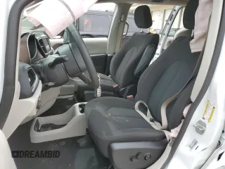 2023 Chrysler Voyager LX z VIN 2C4RC1CG0PR601874, wystawiony jako Copart lot #56747115 z przebiegiem 51 210 mil mil oraz Nie do naprawy. Historia ofert i sprzedaży dostępna na DreamBid. Obrazek 7.