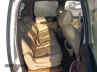 2007 Chevrolet Suburban LTZ with VIN 3GNFC16087G271075, listed as a IAAI auction lot 42010391 with 217,223 mi miles and . Bid and sale history available at DreamBid. Image 8.