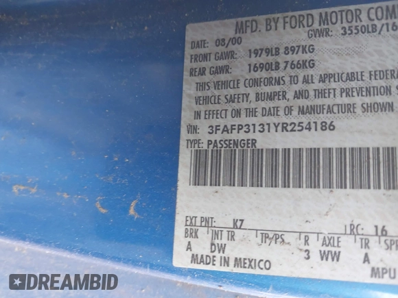 2000 Ford Focus ZX3 with VIN 3FAFP3131YR254186, listed as a IAAI auction lot 42049619 with Not provided miles and . Bid and sale history available at DreamBid. Image 9.