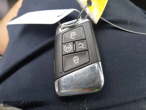 2022 Volkswagen Atlas SE с VIN 1V2JR2CA4NC544967, выставлен на аукционе IAAI как лот 42382847 с пробегом 53 315 миль миль и . История ставок и продаж доступна на DreamBid. Изображение 11.