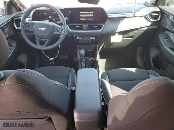 2024 Chevrolet TrailBlazer LT with VIN KL79MPS28RB212680, listed as a Copart auction lot 47567815 with NaN miles and Non Repairable. Bid and sale history available at carsss.com. Image 8.