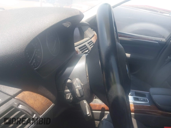 2013 BMW X5 xDrive50i with VIN 5UXZV8C56D0C15064, listed as a IAAI auction lot 42179213 with Not provided miles and . Bid and sale history available at DreamBid. Image 14.