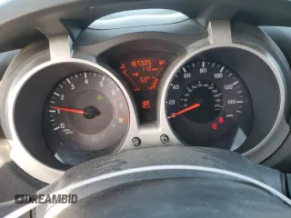 2012 Nissan Juke SL z VIN JN8AF5MV2CT113672, wystawiony jako Copart lot #56562605 z przebiegiem 187 325 mil mil oraz Szkoda całkowita • Salvage title. Historia ofert i sprzedaży dostępna na DreamBid. Obrazek 9.