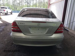 2007 Mercedes-Benz C with VIN WDBRF87H07F875598, listed as a IAAI auction lot 42104117 with 198,421 mi miles and . Bid and sale history available at DreamBid. Image 16.