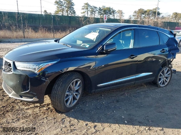 2024 Acura RDX w/Technology Package with VIN 5J8TC2H54RL004968, listed as a IAAI auction lot 41588702 with 15,855 mi miles. Bid and sale history available at carsss.com. Image 2.