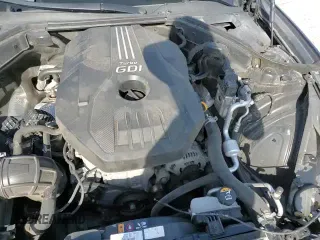 2022 Genesis G70 2.0T with VIN KMTG34TA7NU092954, listed as a Copart auction lot 62284785 with 58,232 mi miles and Salvage title. Bid and sale history available at DreamBid. Image 14.