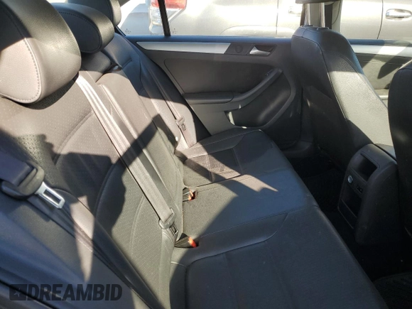2013 Volkswagen Jetta SE with VIN 3VWDX7AJ9DM428906, listed as a Copart auction lot 46055434 with 175,004 mi miles and Non repairable. Bid and sale history available at DreamBid. Image 10.