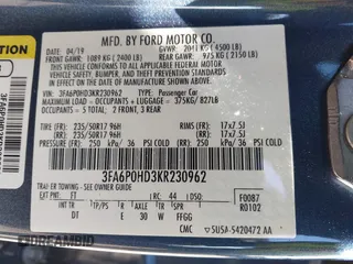 2019 Ford Fusion SE with VIN 3FA6P0HD3KR230962, listed as a IAAI auction lot 42053949 with 89,598 mi miles. Bid and sale history available at carsss.com. Image 9.