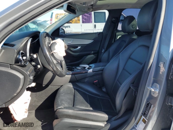 2016 Mercedes-Benz C-Class C 300 Luxury with VIN 55SWF4KB9GU133610, listed as a Copart auction lot 44681695 with 0 mi miles and Salvage Title. Bid and sale history available at carsss.com. Image 7.