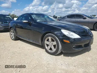 2007 Mercedes-Benz SLK-Class 3.0L with VIN WDBWK54F07F144234, listed as a Copart auction lot 73979814 with 82,167 mi miles and Salvage Title. Bid and sale history available at carsss.com. Image 4.