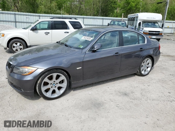 2006 BMW 3 Series 330i z VIN WBAVB33576KR77249, wystawiony jako Copart lot #54324055 z przebiegiem 93 180 mil mil oraz Szkoda całkowita • Salvage title. Historia ofert i sprzedaży dostępna na DreamBid. Obrazek 1.