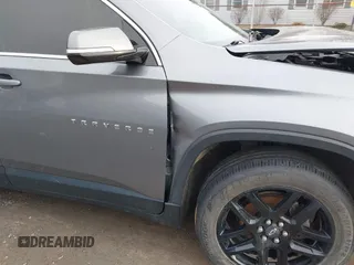 2019 Chevrolet Traverse LT Cloth with VIN 1GNERGKW9KJ276624, listed as a IAAI auction lot 41683227 with 63,301 mi miles. Bid and sale history available at carsss.com. Image 17.