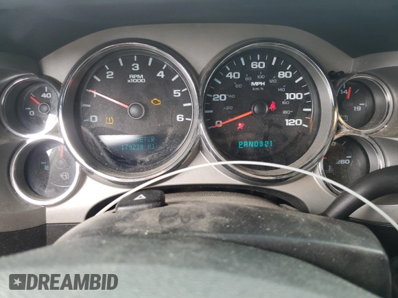 2008 Chevrolet Silverado 1500 1LT with VIN 2GCEK19J781140967, listed as a Copart auction lot 52045615 with 179,238 mi miles and Salvage Title. Bid and sale history available at DreamBid. Image 9.