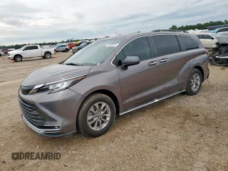 2022 Toyota Sienna XLE z VIN 5TDYRKEC6NS090587, wystawiony jako Copart lot #58805535 z przebiegiem 73 498 mil mil oraz Szkoda całkowita • Salvage title. Historia ofert i sprzedaży dostępna na DreamBid. Obrazek 1.