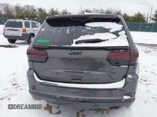 2016 Jeep Grand Cherokee High Altitude with VIN 1C4RJFCGXGC417764, listed as a IAAI auction lot 41242730 with 124,139 mi miles. Bid and sale history available at carsss.com. Image 17.