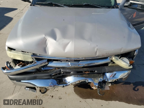 2004 Chevrolet Suburban LS with VIN 1GNFK16Z64J252424, listed as a Copart auction lot 85665394 with 0 mi miles and Salvage Title. Bid and sale history available at carsss.com. Image 13.