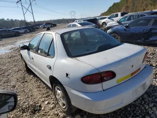 2001 Chevrolet Cavalier with VIN 1G1JC524917377307, listed as a Copart auction lot 73860993 with 178,110 mi miles and Salvage Title. Bid and sale history available at carsss.com. Image 2.