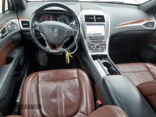 2020 Lincoln MKZ Reserve with VIN 3LN6L5EC3LR605731, listed as a Copart auction lot 89118235 with 43,134 mi miles and Salvage title. Bid and sale history available at DreamBid. Image 8.