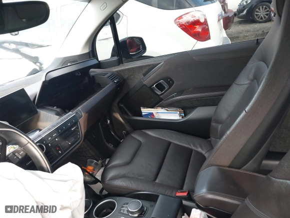 2017 BMW i3 with VIN WBY1Z8C55HV551697, listed as a IAAI auction lot 41534229 with 1 mi miles. Bid and sale history available at carsss.com. Image 5.