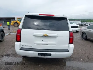 2018 Chevrolet Suburban LT z VIN 1GNSCHKC6JR109427, wystawiony jako IAAI lot #42131806 z przebiegiem 147 049 mil mil oraz . Historia ofert i sprzedaży dostępna na DreamBid. Obrazek 17.