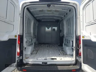 2021 Ford Transit Cargo с VIN 1FTBR1C81MKA80750, выставлен на аукционе Copart как лот 55567135 с пробегом 43 990 миль миль и Чистый • Clean title. История ставок и продаж доступна на DreamBid. Изображение 10.