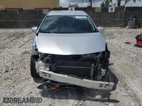 2014 Toyota Prius Two with VIN JTDZN3EUXE3329087, listed as a Copart auction lot 64460205 with 115,920 mi miles and Clean title. Bid and sale history available at DreamBid. Image 5.
