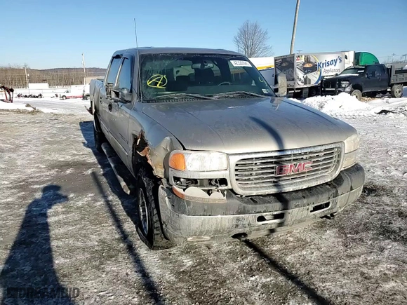 2002 GMC Sierra 2500HD SLE with VIN 1GTHK23U02F161214, listed as a Copart auction lot 42322685 with 231,368 mi miles and Salvage Title. Bid and sale history available at carsss.com. Image 10.