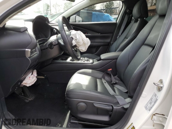 2021 Mazda CX-30 Select z VIN 3MVDMABL3MM239370, wystawiony jako Copart lot #49891555 z przebiegiem 43 217 mil mil oraz Szkoda całkowita • Salvage title. Historia ofert i sprzedaży dostępna na DreamBid. Obrazek 7.