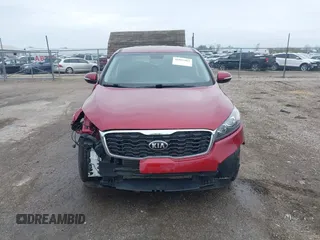 2020 Kia Sorento LX V6 with VIN 5XYPG4A52LG669865, listed as a IAAI auction lot 41897963 with 83,483 mi miles. Bid and sale history available at carsss.com. Image 13.