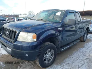 2006 Ford F-150 XLT with VIN 1FTPX14566NA73682, listed as a IAAI auction lot 41395123 with 187,033 mi miles. Bid and sale history available at carsss.com. Image 2.