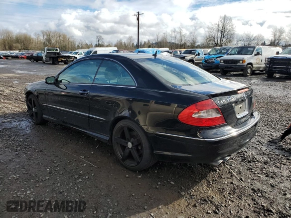 2007 Mercedes-Benz CLK-Class 5.5L with VIN WDBTJ72H07F214885, listed as a Copart auction lot 45530535 with 118,548 mi miles and Clean Title. Bid and sale history available at carsss.com. Image 2.