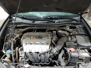 2011 Acura TSX z VIN JH4CU2F60BC006146, wystawiony jako Copart lot #59874515 z przebiegiem 227 673 mil mil oraz Szkoda całkowita • Salvage title. Historia ofert i sprzedaży dostępna na DreamBid. Obrazek 11.