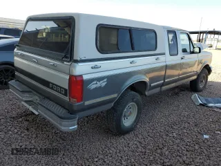 1992 Ford F-150 with VIN 1FTEX14H8NKA72468, listed as a Copart auction lot 44779615 with 134,038 mi miles and Salvage Title. Bid and sale history available at DreamBid. Image 3.