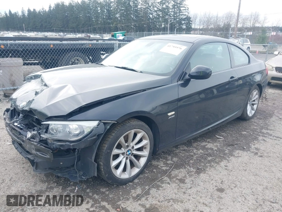 2013 BMW 3 Series 328i xDrive with VIN WBAKF3C50DJ385511, listed as a IAAI auction lot 41795976 with 134,057 mi miles. Bid and sale history available at carsss.com. Image 17.
