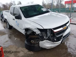 2018 Chevrolet Colorado 2WD Work Truck with VIN 1GCHSBEA4J1152322, listed as a IAAI auction lot 41984325 with 41,288 mi miles. Bid and sale history available at carsss.com. Image 1.