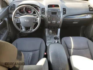 2013 Kia Sorento LX with VIN 5XYKT4A28DG327219, listed as a Copart auction lot 46298765 with 178,217 mi miles and Salvage Title. Bid and sale history available at carsss.com. Image 8.