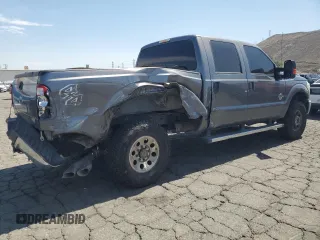 2013 Ford F-250 XL z VIN 1FT7W2BT8DEA61038, wystawiony jako Copart lot #58839745 z przebiegiem 142 421 mil mil oraz Szkoda całkowita • Salvage title. Historia ofert i sprzedaży dostępna na DreamBid. Obrazek 3.