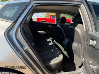2016 Kia Optima LX with VIN 5XXGT4L38GG025577, listed as a Copart auction lot 52939195 with 97,261 mi miles and Clean Title. Bid and sale history available at carsss.com. Image 6.