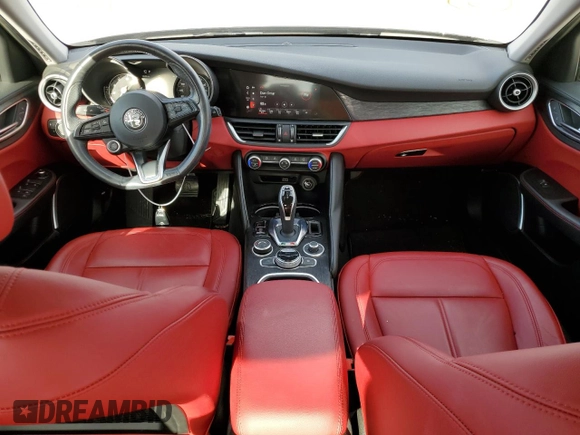2020 Alfa Romeo Giulia with VIN ZARFAMAN8L7626101, listed as a Copart auction lot 72702012 with 26,100 mi miles. Bid and sale history available at carsss.com. Image 8.