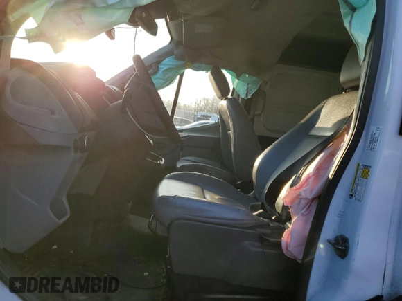2016 Ford Transit Cargo with VIN 1FTYE1ZM4GKA63584, listed as a Copart auction lot 42264265 with 107,035 mi miles and Salvage Title. Bid and sale history available at carsss.com. Image 7.