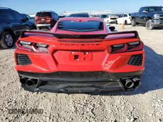 2021 Chevrolet Corvette 3LT with VIN 1G1YC2D40M5116528, listed as a Copart auction lot 43281055 with 31,853 mi miles and Salvage Title. Bid and sale history available at carsss.com. Image 6.