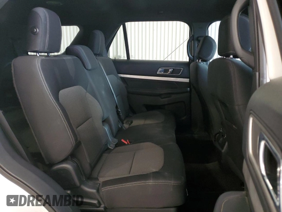 2017 Ford Explorer XLT z VIN 1FM5K8D83HGD80786, wystawiony jako Copart lot #51752085 z przebiegiem 107 287 mil mil oraz Szkoda całkowita • Salvage title. Historia ofert i sprzedaży dostępna na DreamBid. Obrazek 11.