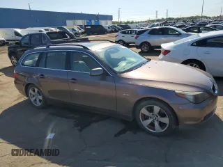 2006 BMW 5 Series 530xi with VIN WBANN73526CN00088, listed as a Copart auction lot 70324494 with 151,241 mi miles and Clean Title. Bid and sale history available at carsss.com. Image 4.