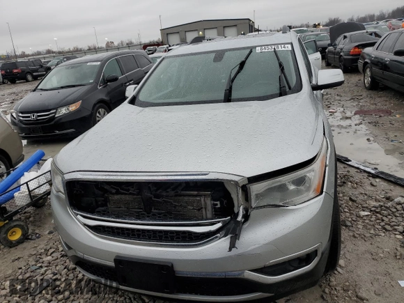 2017 GMC Acadia SLT with VIN 1GKKNMLS1HZ140195, listed as a Copart auction lot 84537814 with 266,443 mi miles and Salvage Title. Bid and sale history available at carsss.com. Image 5.